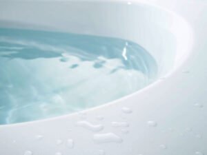 浴槽の王様という名にふさわしい業界最大級の浴槽サイズ「くつろぎラウンジ浴槽」